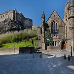 Castle Vista, Grassmarket Apartment